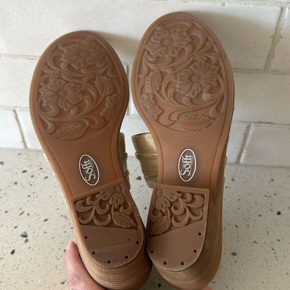 Sofft SAMOA Platino Metallic Leather Ruched Straps Sandals Wedge Heel Size 9.5M - Picture 8 of 13